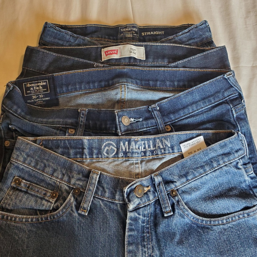 Teen Boys Jeans Bundle 4 Pack Levis Abercrombie Signature Magellan 27W-30W used